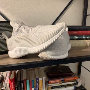 Off White Adidas Alpha Bounce Sz 8.5